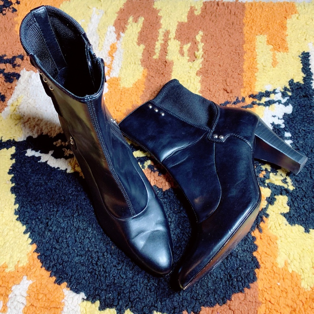 Baddie, GNW, Morgan, studded, heeled boots!!